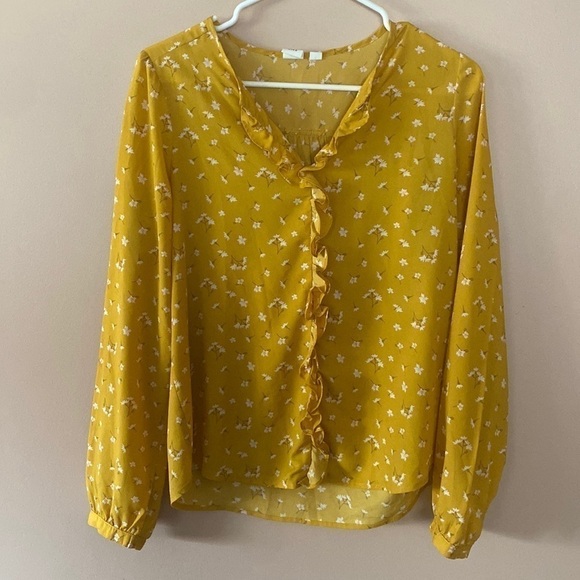 Gap Floral Blouse 100% polyester - Picture 1 of 5